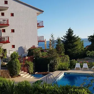  Apartman Katica